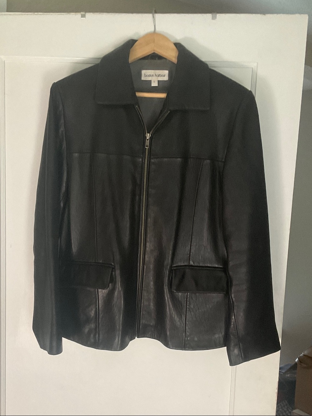 Boston Harbor Women's Vintage Black Leather Zip Jacket